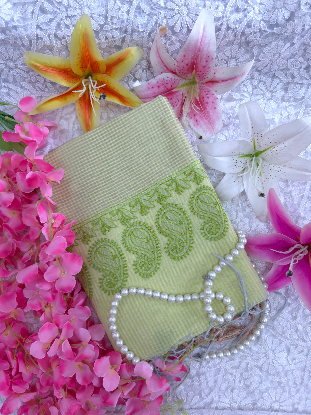 Hand Embroidered Chikankari Banarasi Silk Saree with Intricate Border & Palla Pattern – Includes  Blouse | Paridhan Chikan