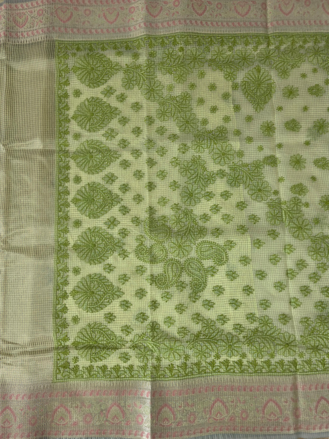Hand Embroidered Chikankari Banarasi Silk Saree with Intricate Border & Palla Pattern – Includes  Blouse | Paridhan Chikan