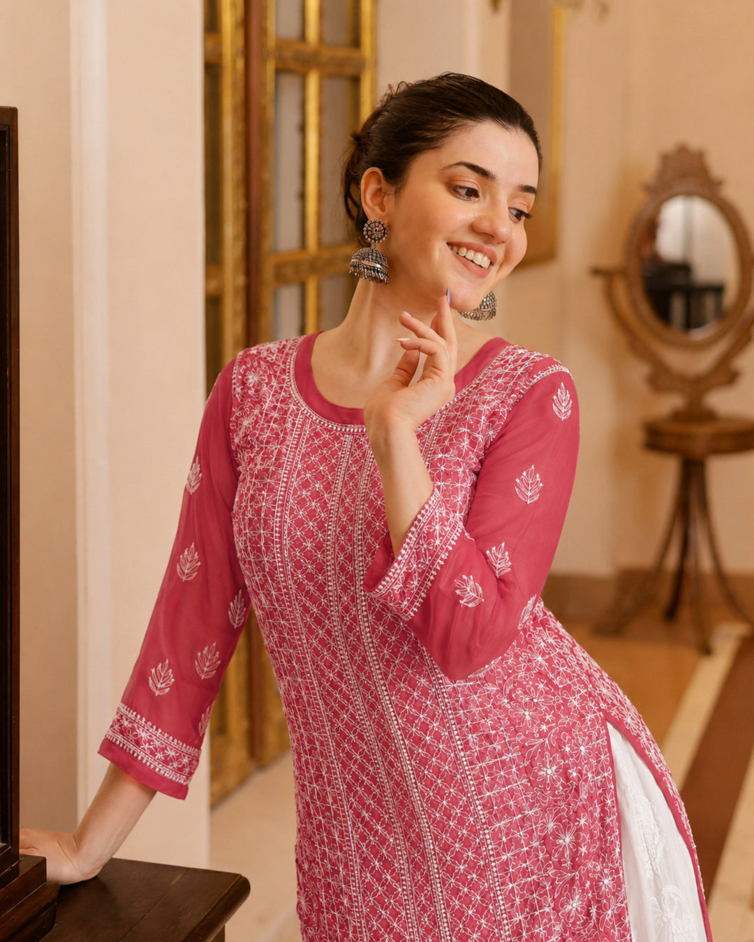 Amira Georgette Chikankari  kurti