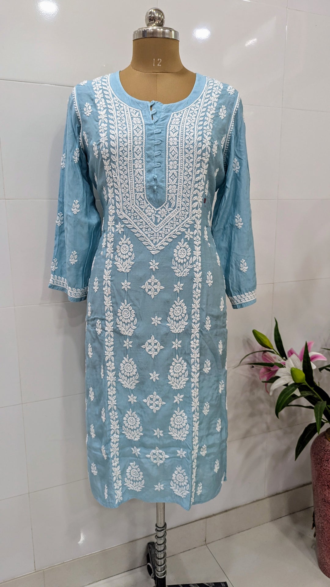 Pure Muslin Chikankari Kurti