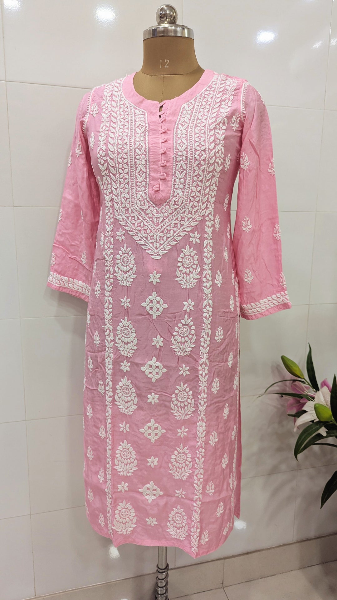 Pure Muslin Chikankari Kurti