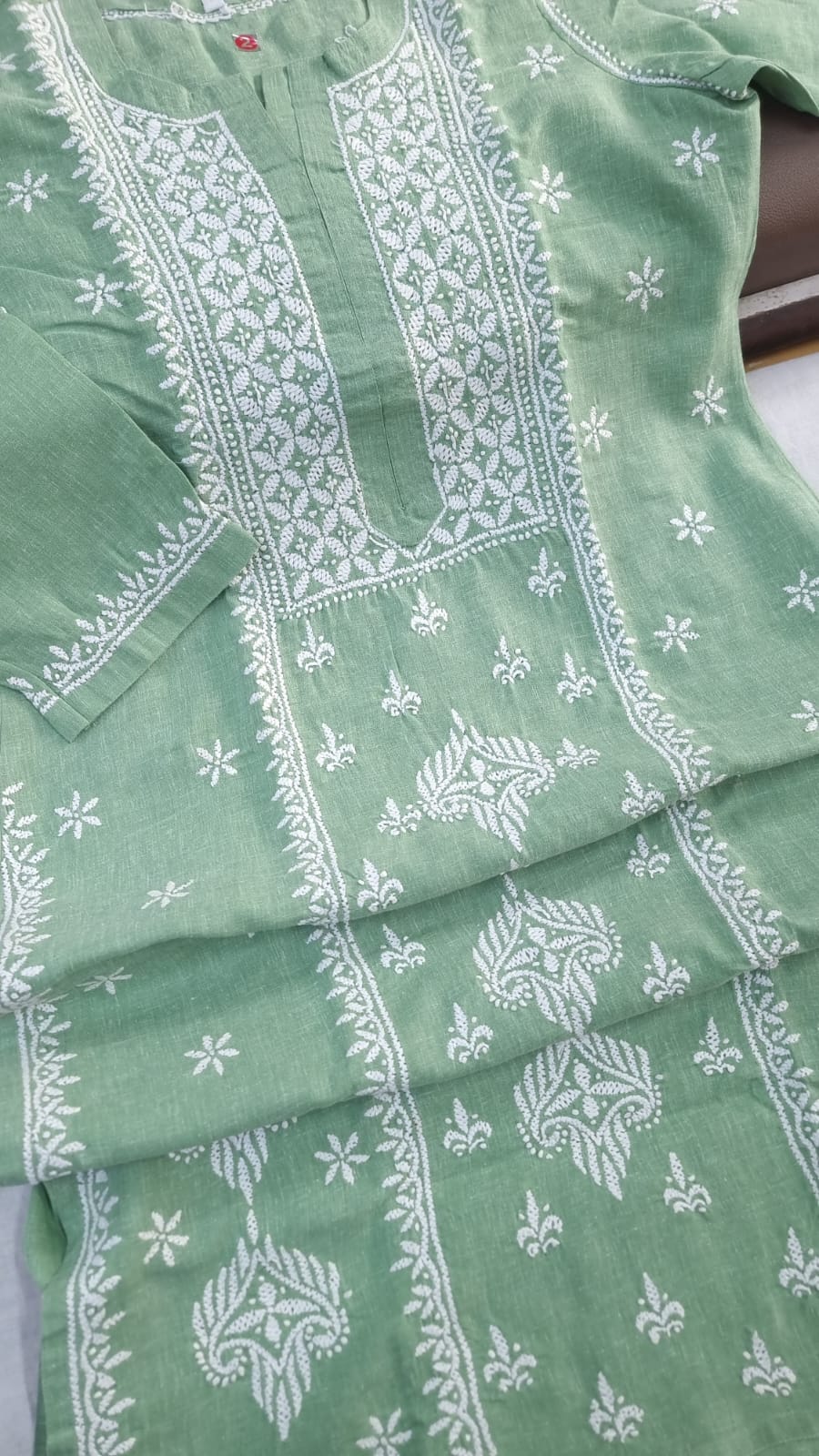 MONALISA Linen Chikankari Kurti – Authentic Lucknow Hand Embroidery
