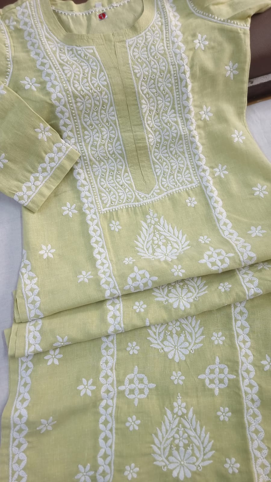MONALISA Linen Chikankari Kurti – Authentic Lucknow Hand Embroidery