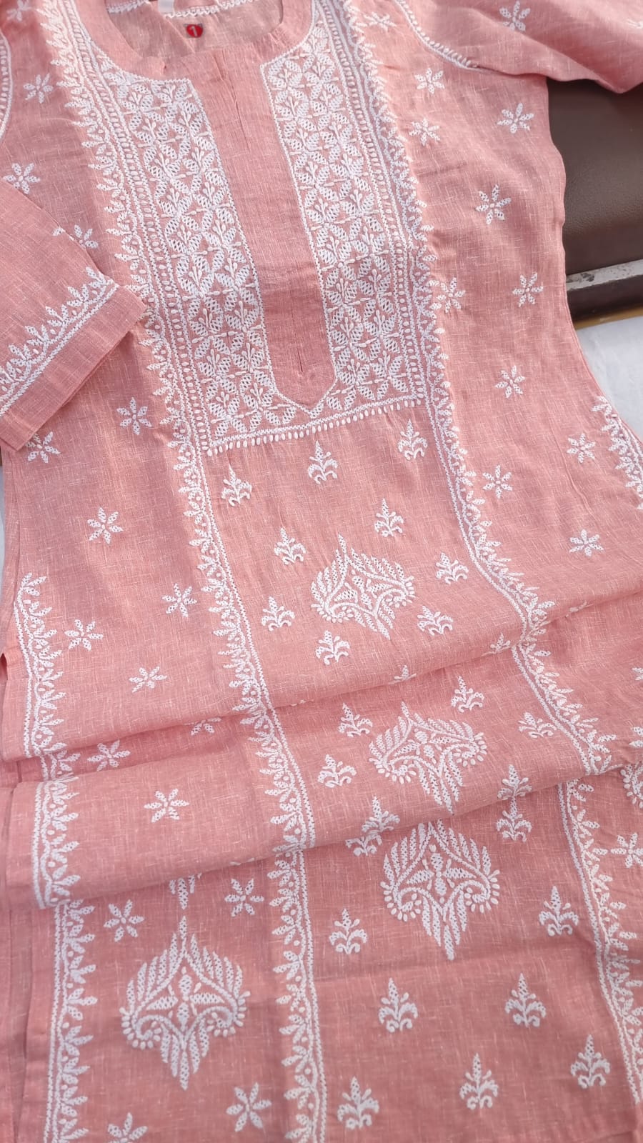 MONALISA Linen Chikankari Kurti – Authentic Lucknow Hand Embroidery