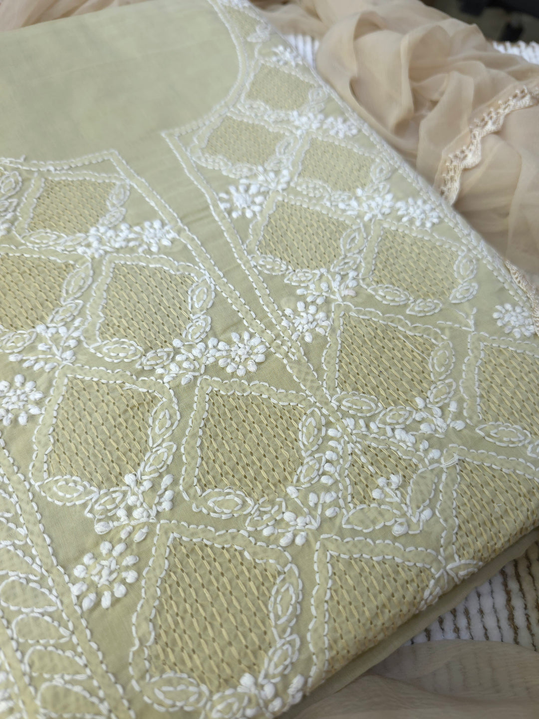 Sarahna Lucknow Hand Jaali Chikankari Cotton Dress Material