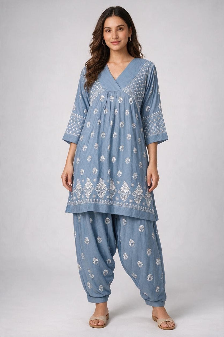 Luxe-Pure muslin luxurious kurti afgani pants set with *2 taar chikankari work*