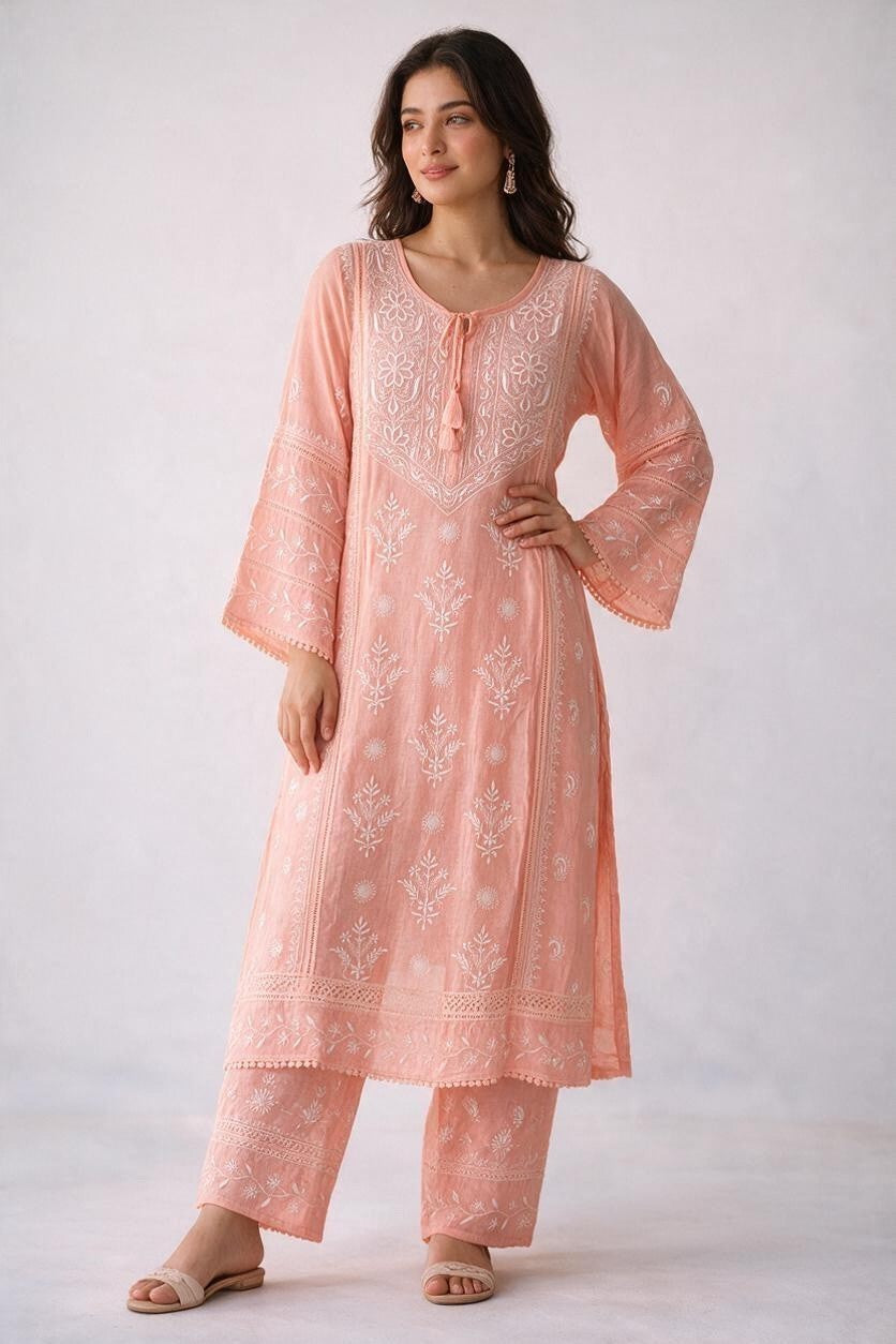 Luxe-Pure muslin luxurious kurti pants set with *2 taar chikankari work*