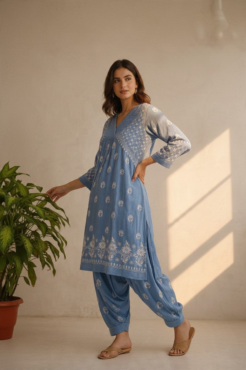 Luxe-Pure muslin luxurious kurti afgani pants set with *2 taar chikankari work*