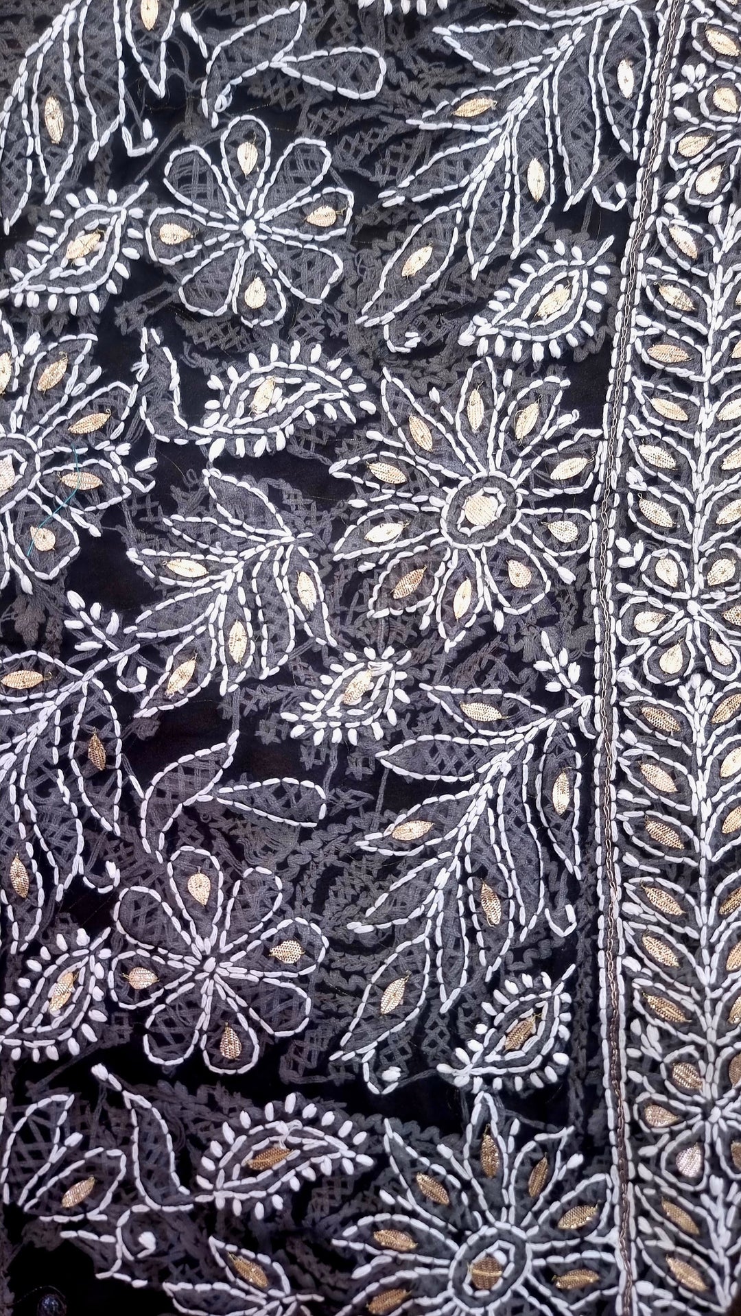 Georgette Chikankari Saree - black