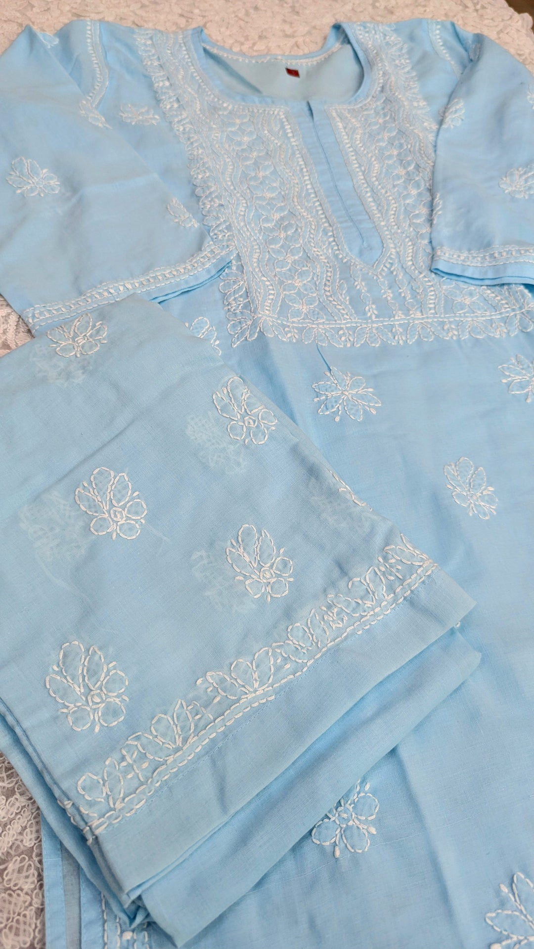 Hand Embroidery Chikankari  Kurta Pant Set