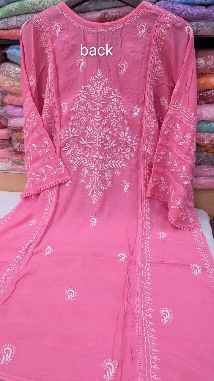 Luxe-Pure muslin luxurious kurti pants set with *2 taar chikankari work*