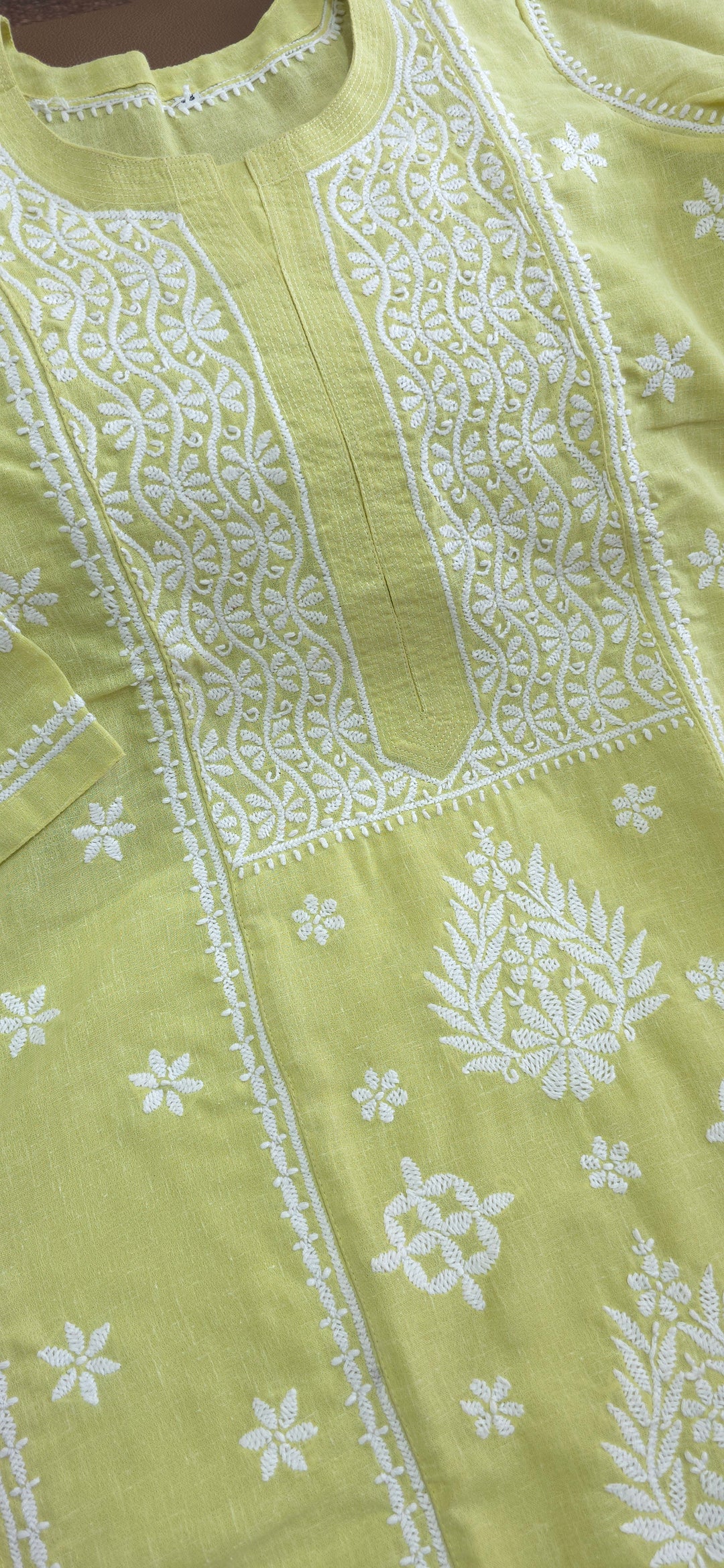 Hand Embroidery Chikankari Linen Kurti - Pista Green