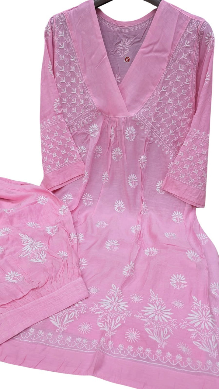 Luxe-Pure muslin luxurious kurti afgani pants set with *2 taar chikankari work*