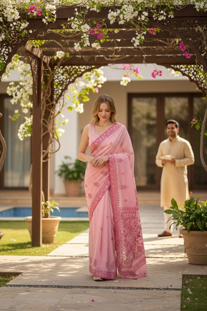 Hand Embroidered Chikankari Banarasi Silk Saree with Intricate Border & Palla Pattern – Includes  Blouse | Paridhan Chikan