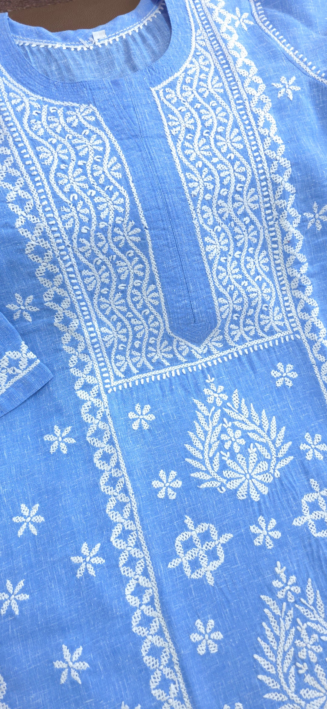 Hand Embroidery Chikankari Linen Kurti - Light Blue
