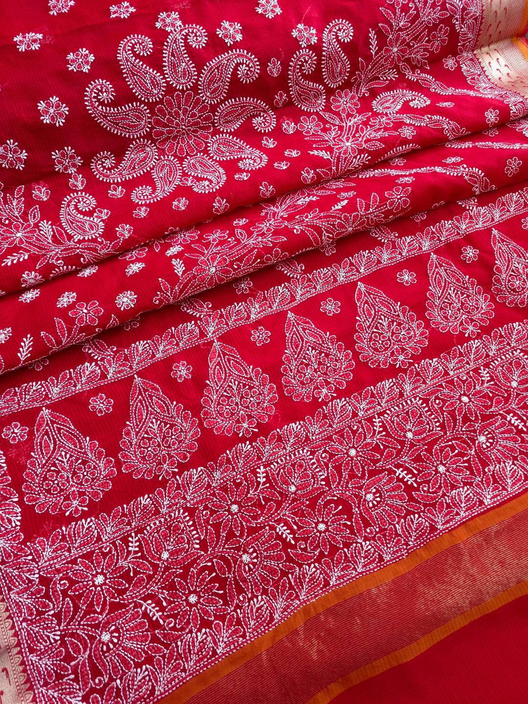 Hand Embroidered Chikankari Banarasi Silk Saree with Intricate Border & Palla Pattern – Includes  Blouse | Paridhan Chikan